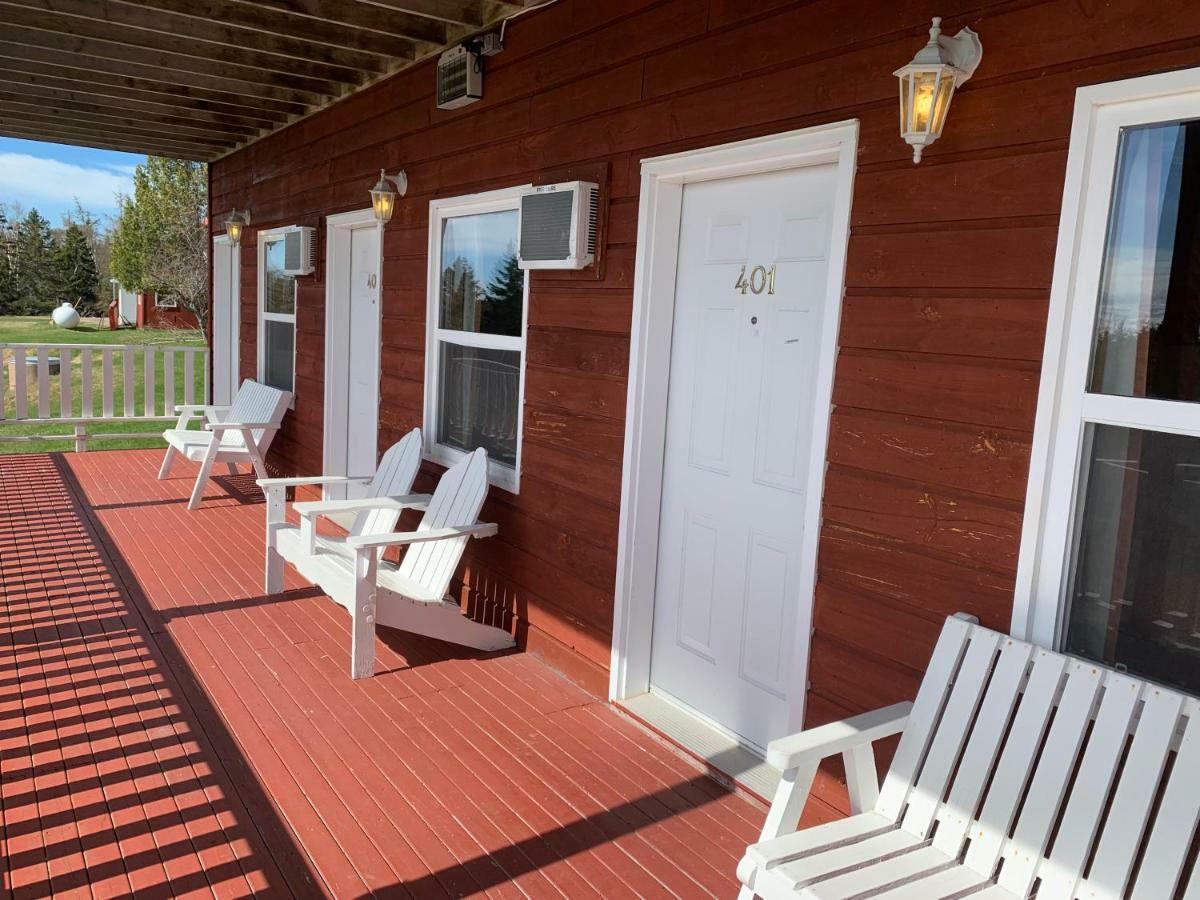 Hopewell Rocks Motel & Country Inn Хопуэлл Кейп Экстерьер фото