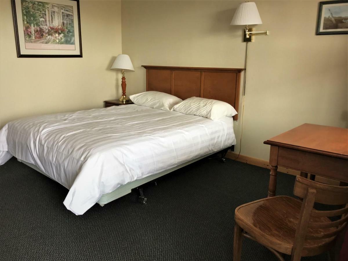 Hopewell Rocks Motel & Country Inn Хопуэлл Кейп Экстерьер фото